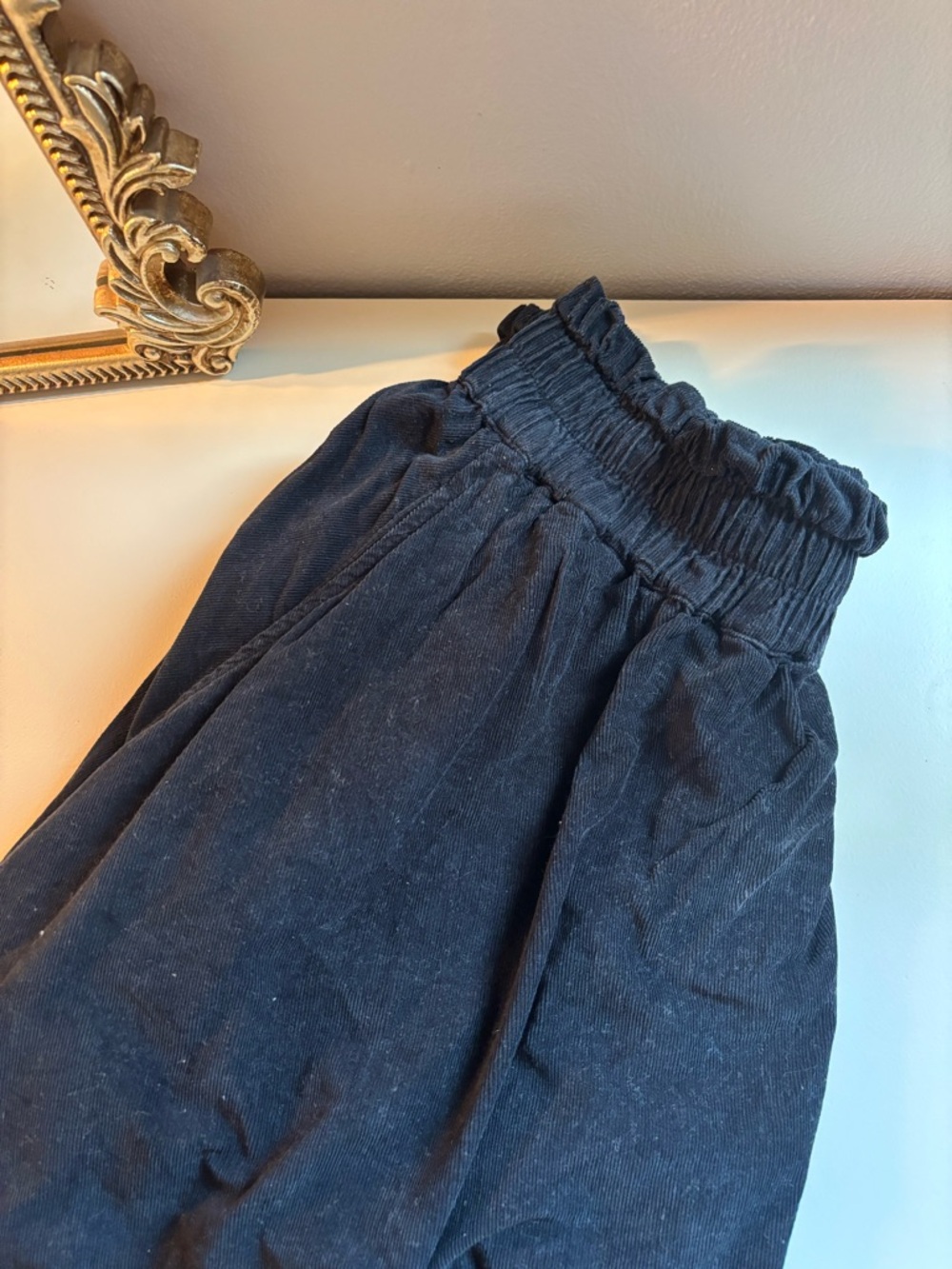 Women’s Elastic Waist Corduroy Skirt - Black